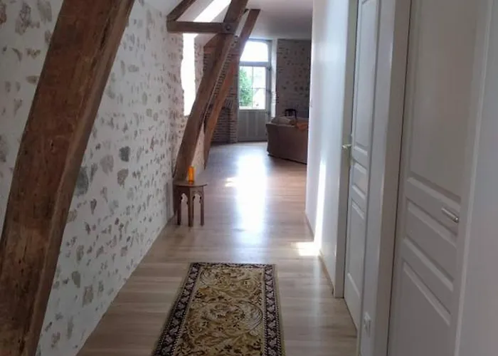 Appartement Charmante Maison Médiévale Au Cœur D'hérisson - Fr-1-489-606 *